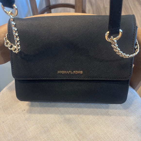 Michael Kors Saffiano Leather Crossbody - Picture 1 of 3